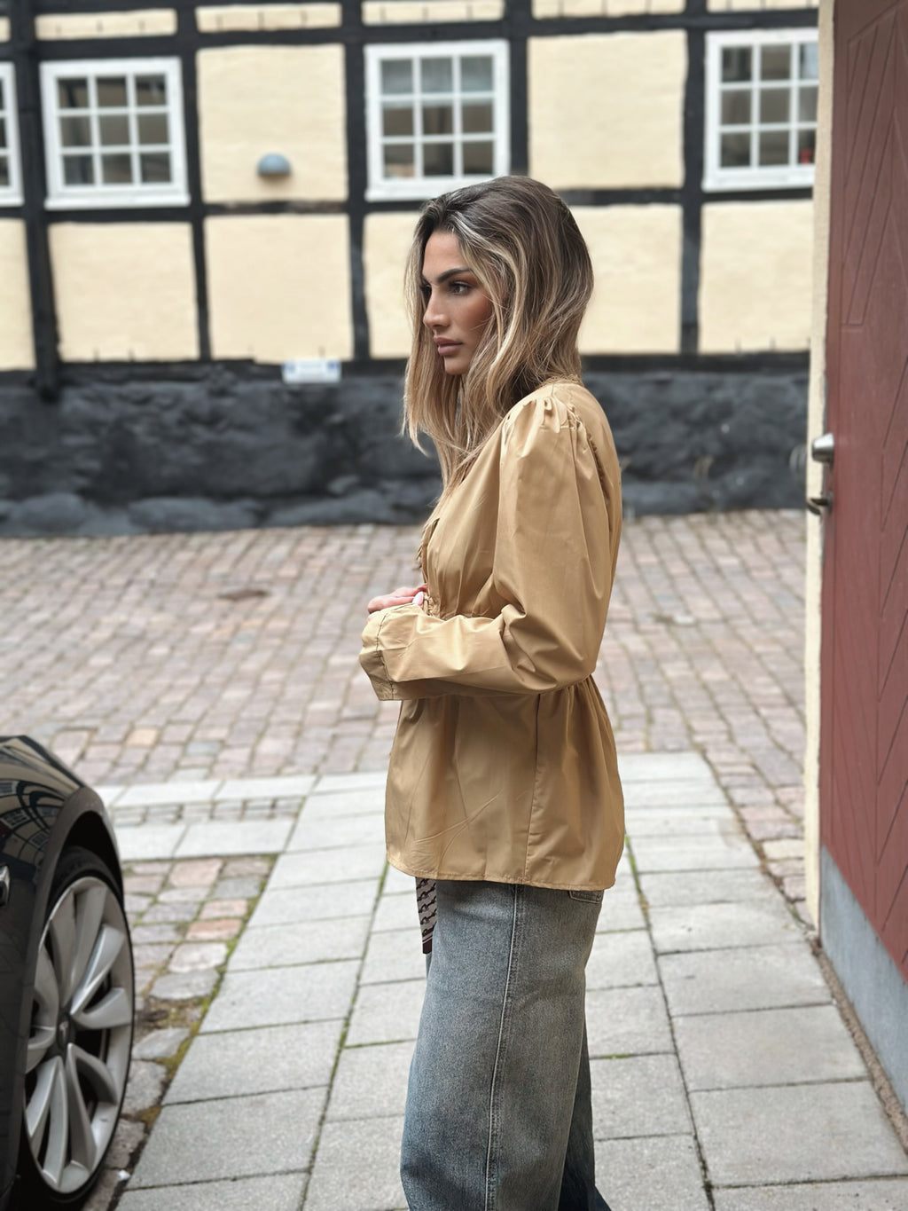 snörblus i bomullsblandning