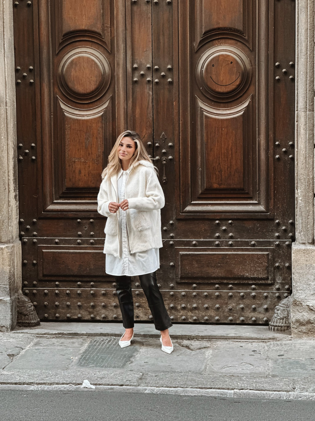 Teddyjacka med fickdetalj