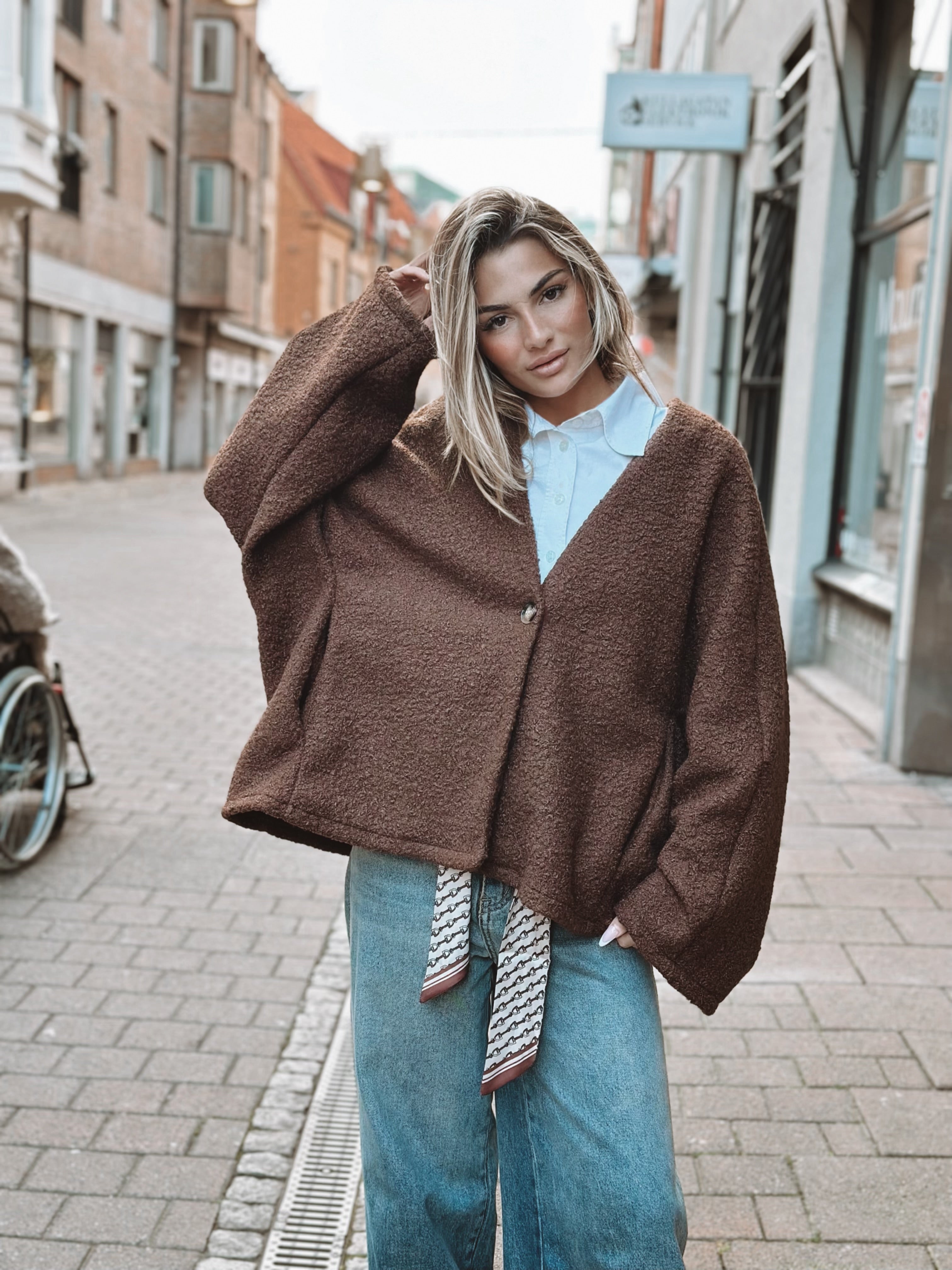 Kort oversized teddyjacka