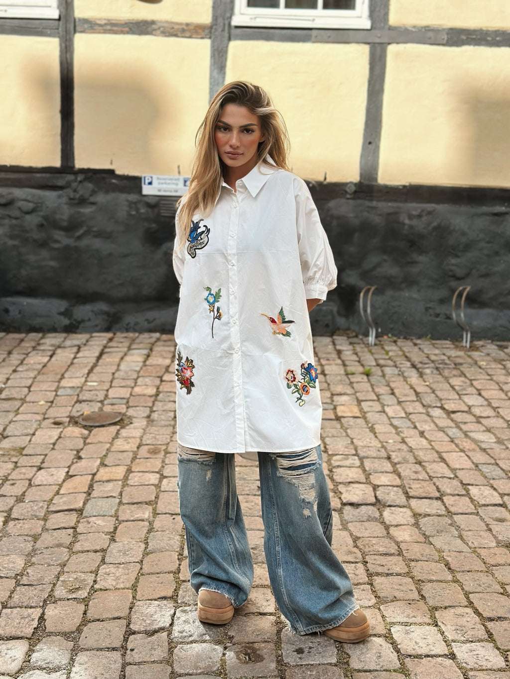 Oversized skjorta med detaljer