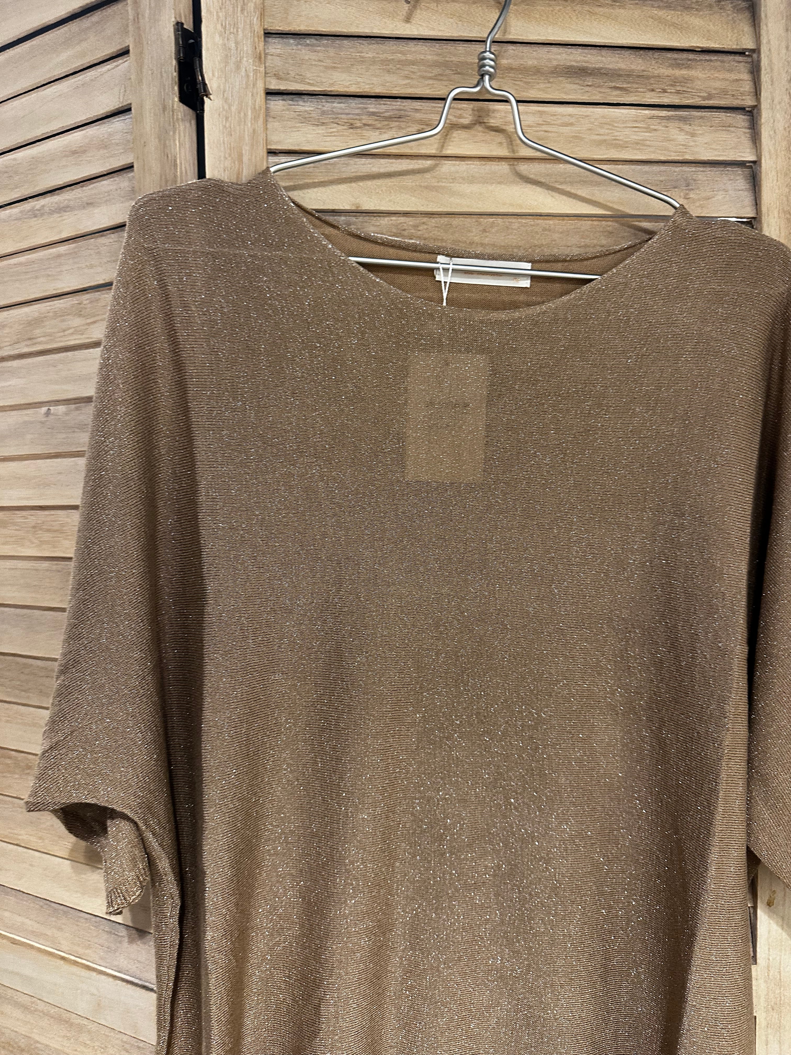 Stickad glittrig tröja