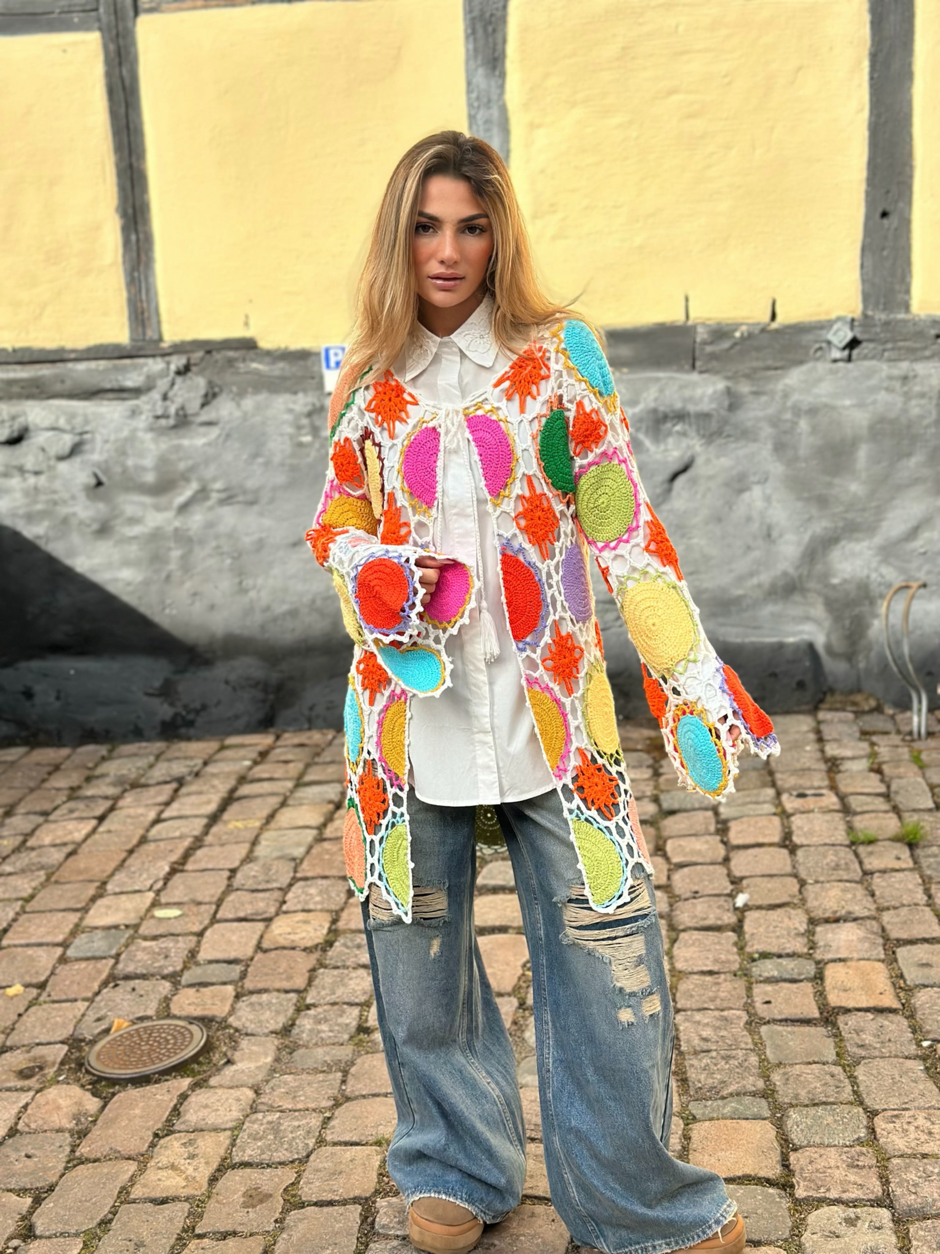 Färgglad virkad kofta – boho style