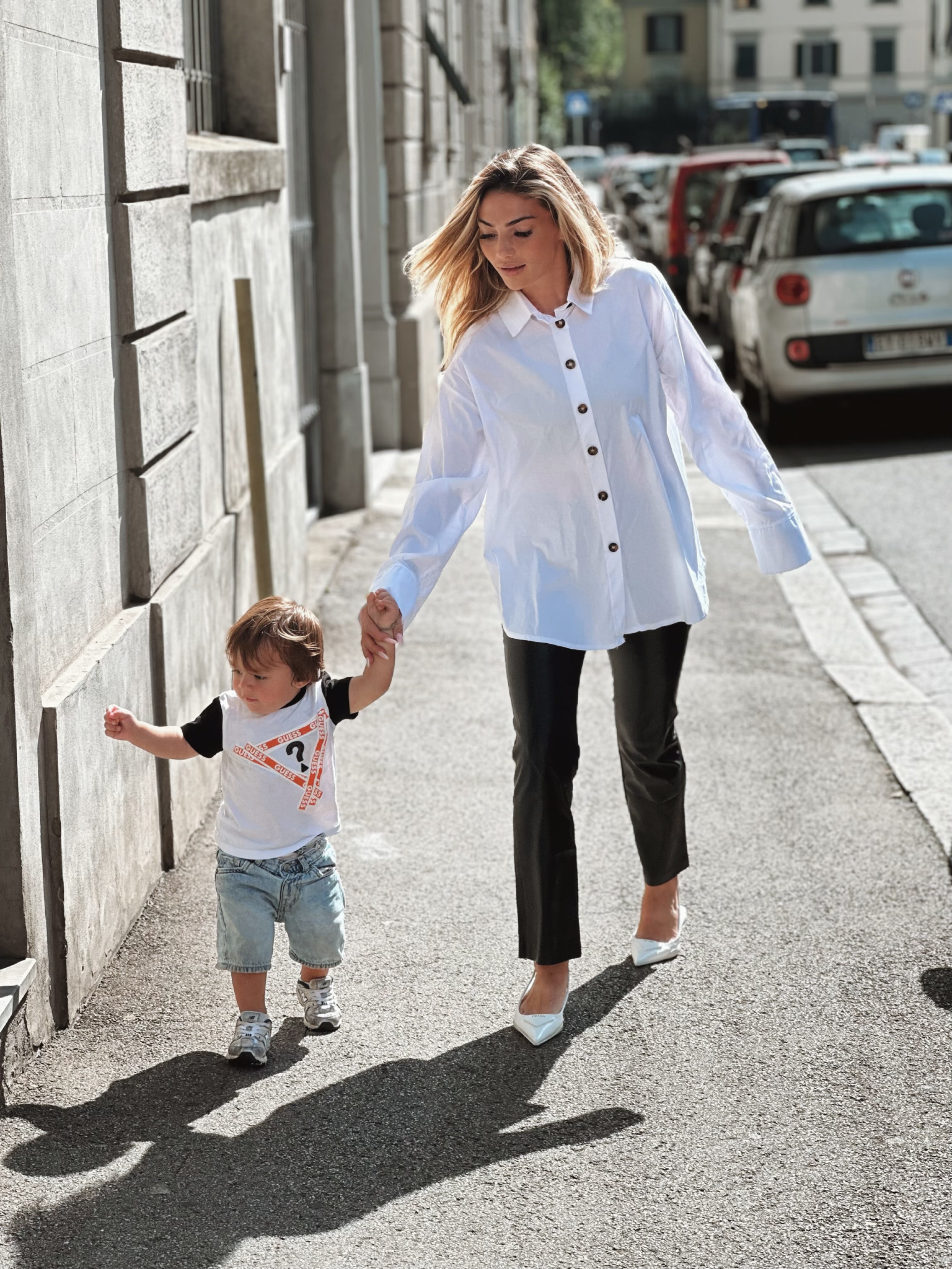 Trendig skjorta med knappar