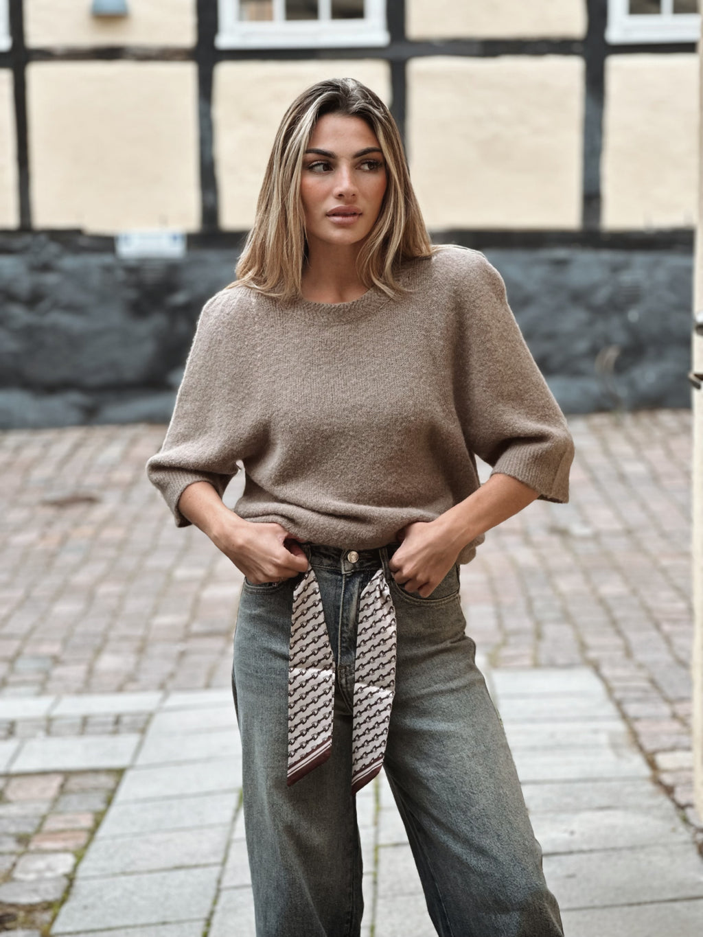 Stickad tröja i Babyalpaca