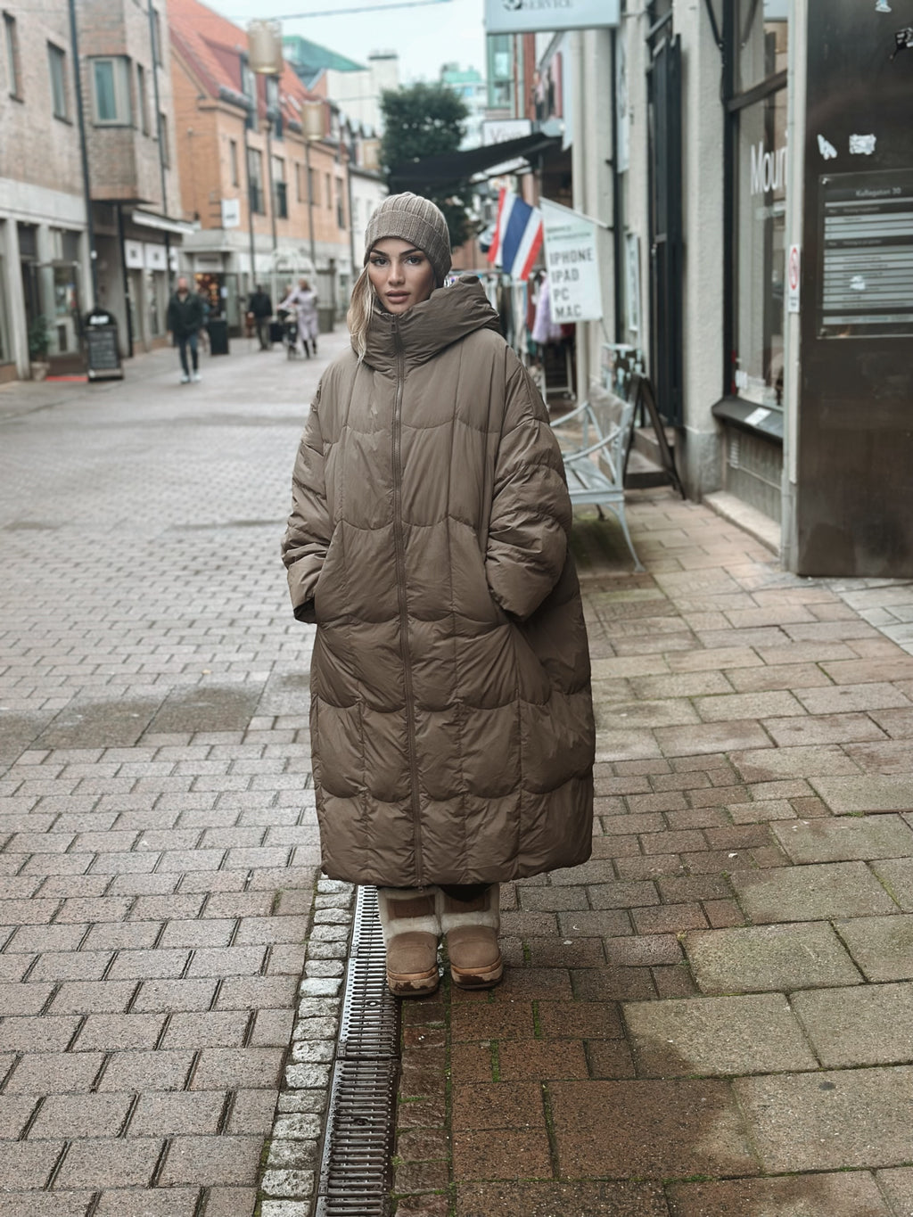 Oversized dunjacka med dragkedja