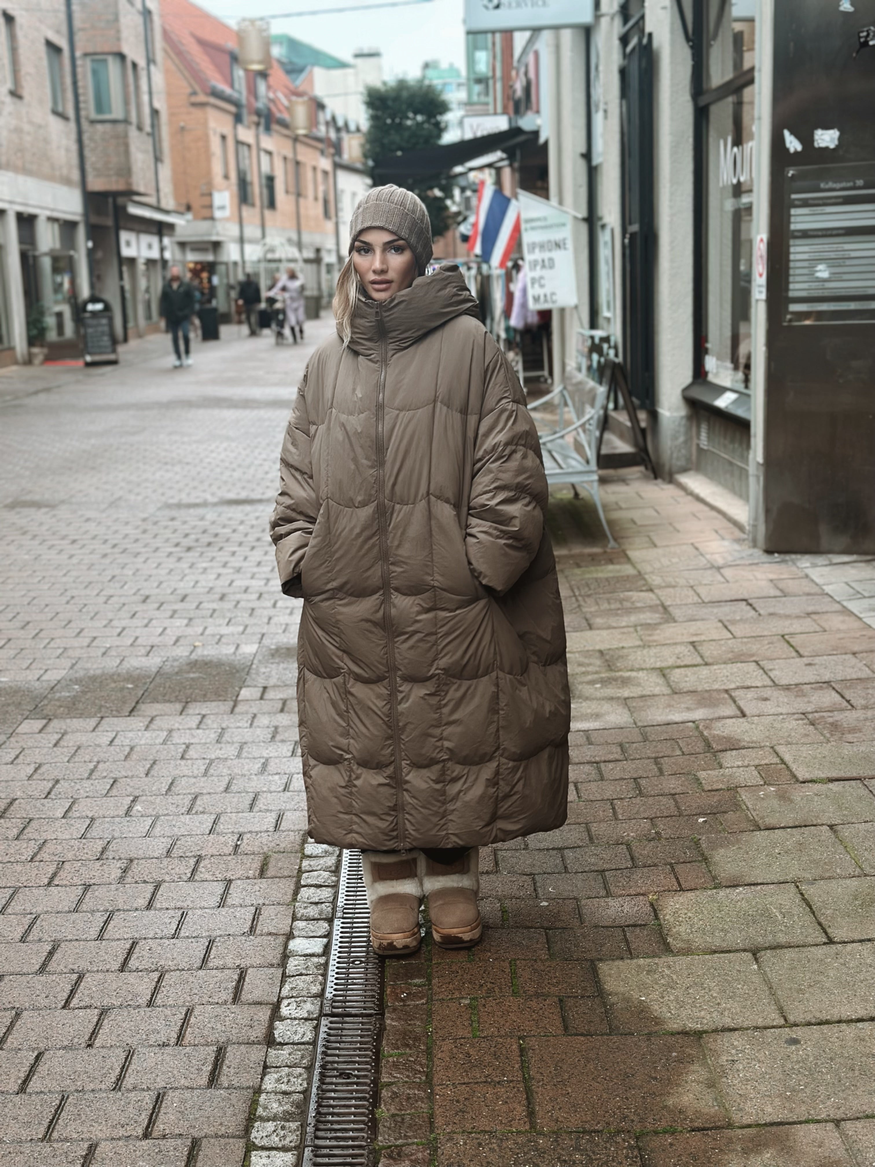 Oversized dunjacka med dragkedja