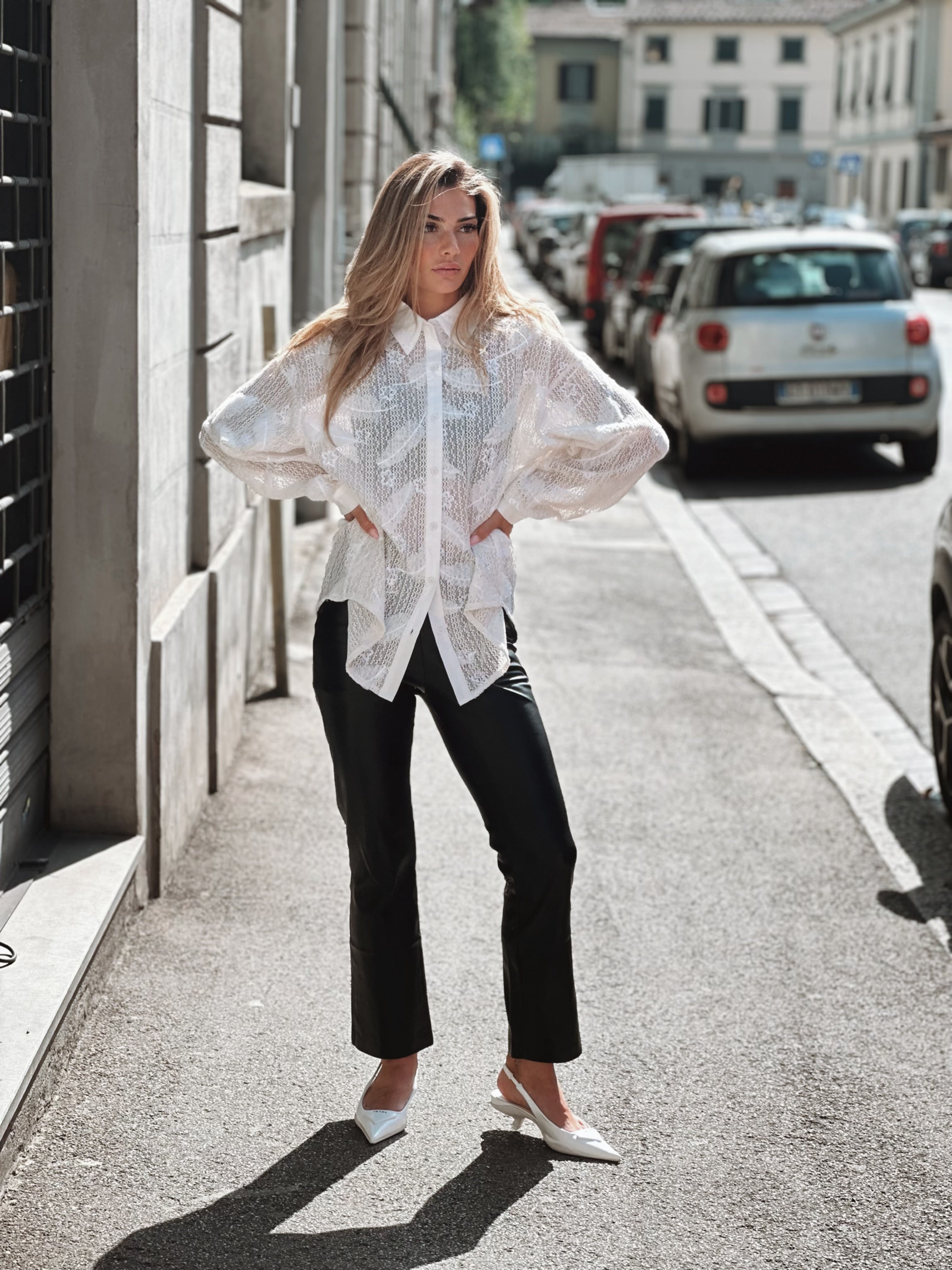 Skjorta med spetsdesign